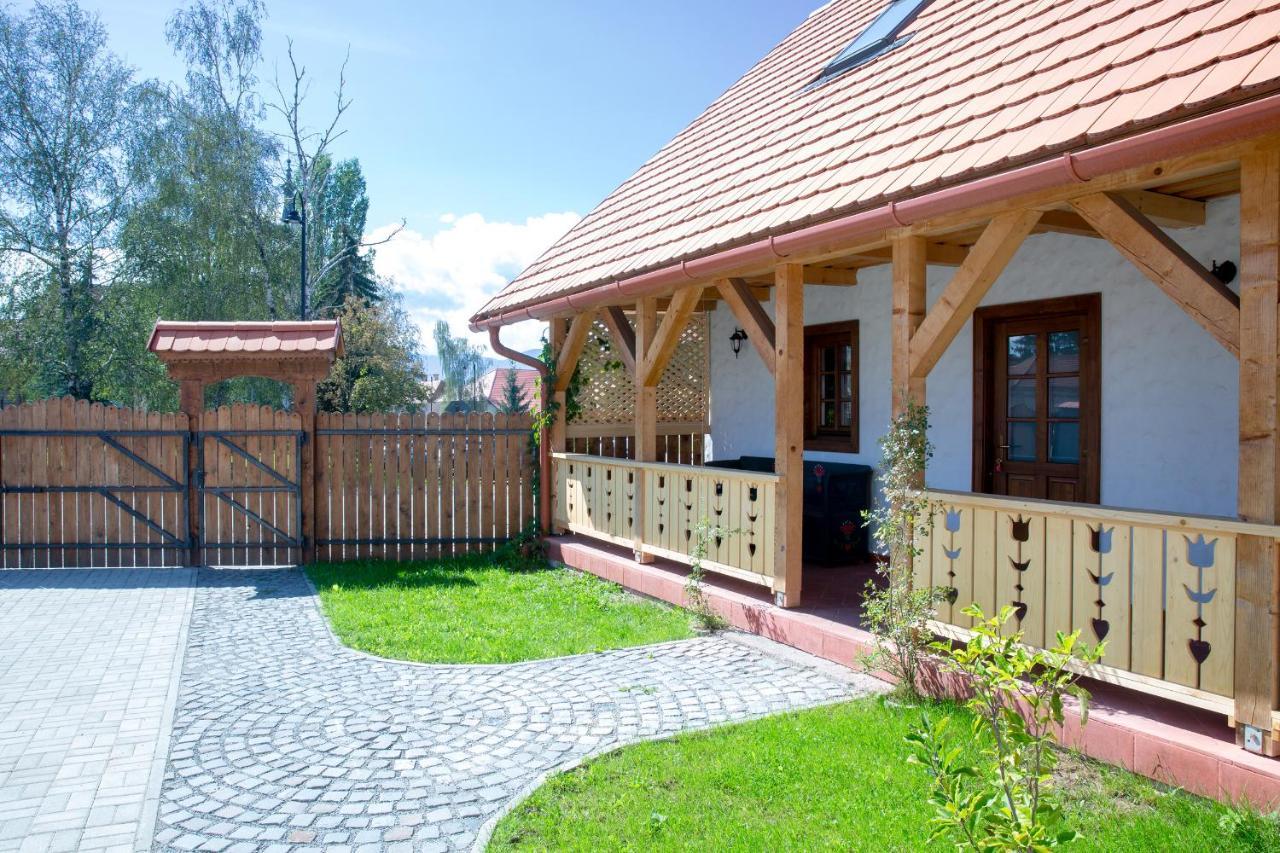 Pepi Vendeghaz - Casa De Oaspeti Pepi Joseni  Екстер'єр фото